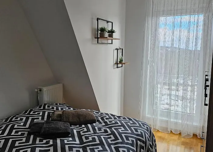 Monika 2 * Divčibare