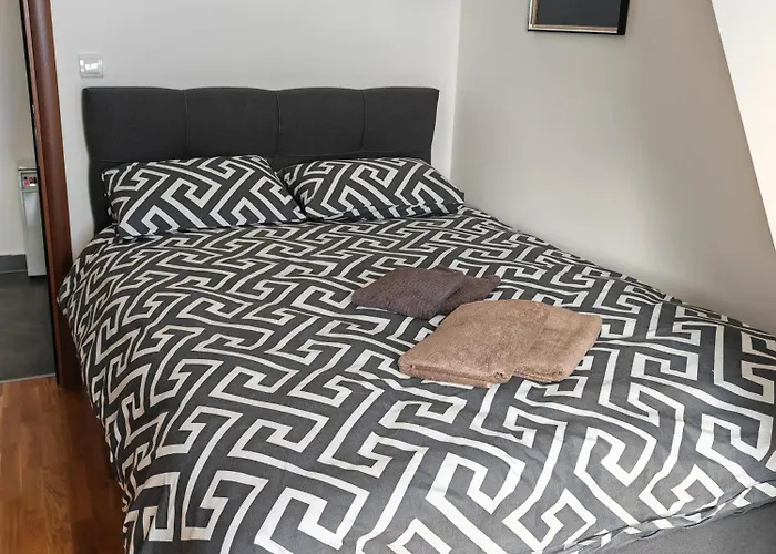 Monika 2 * Divčibare