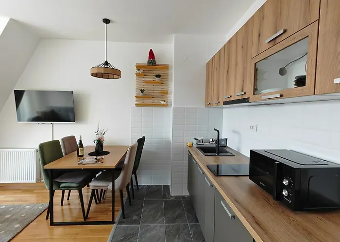 Monika 2 Διαμέρισμα *